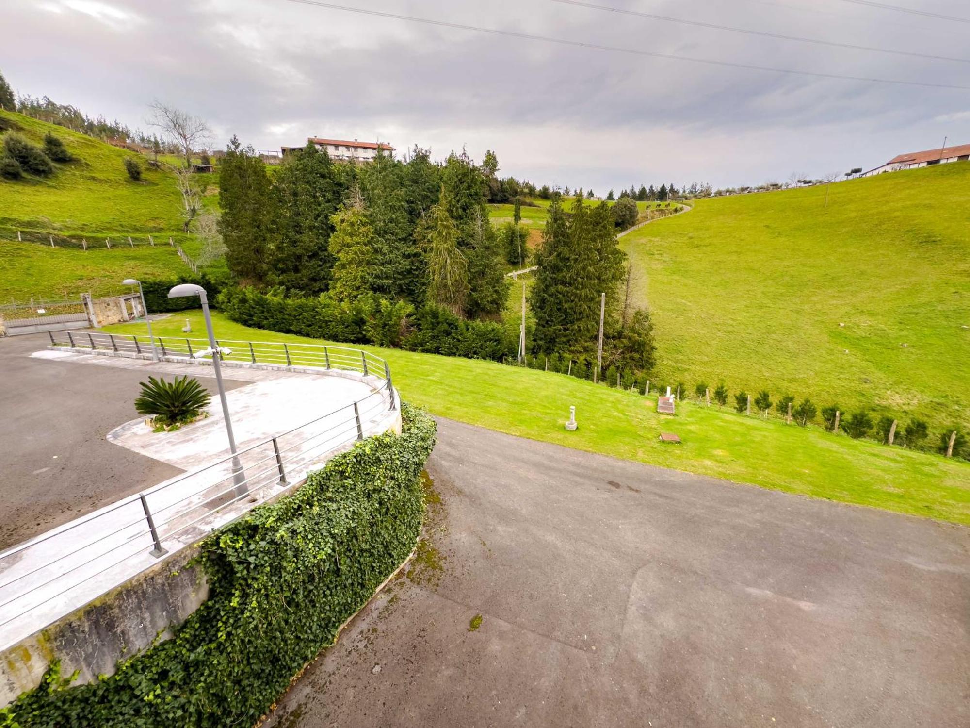 Amplia Casa Rural En Entorno Natural Сиорца-Болибар Экстерьер фото